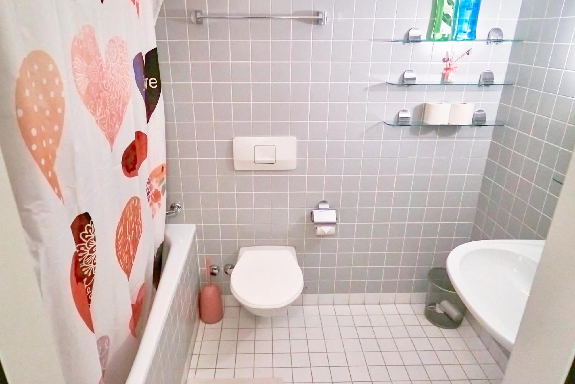 Tripple Room With Bathroom. Därligen Exterior foto